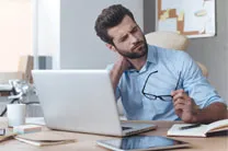Neck pain is a common problem, but Hyperhealth Clinic can help.